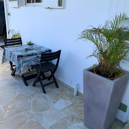 Charmant logement avec spa/petit-déjeuner inclus. Pointe-Noire Extérieur photo